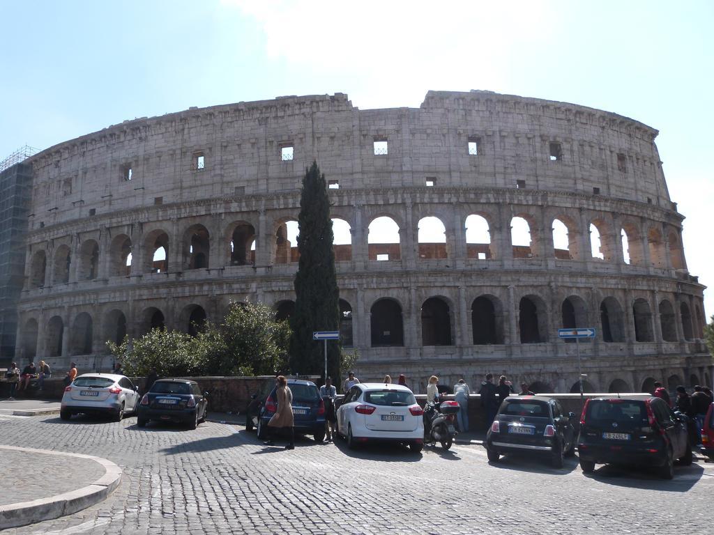 Colosseo Homerents 2 ローマ 部屋 写真